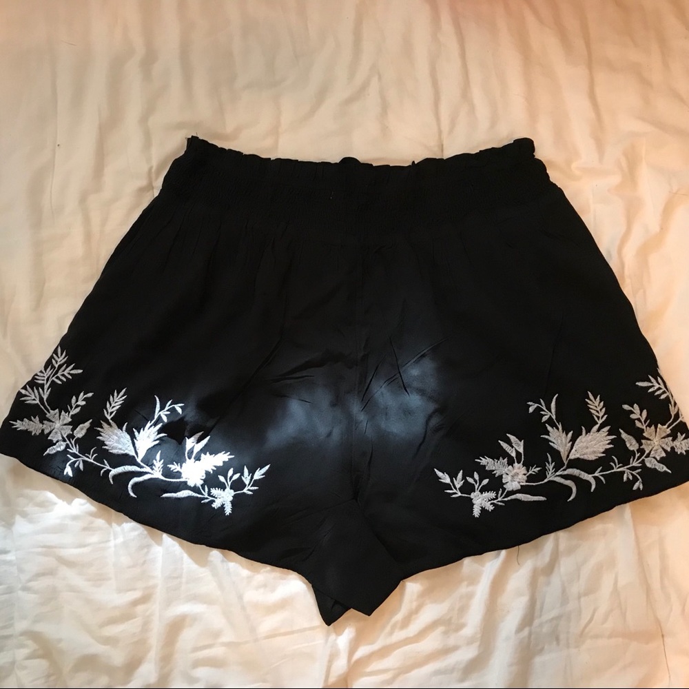 American Eagle embroidered smocked waist shorts